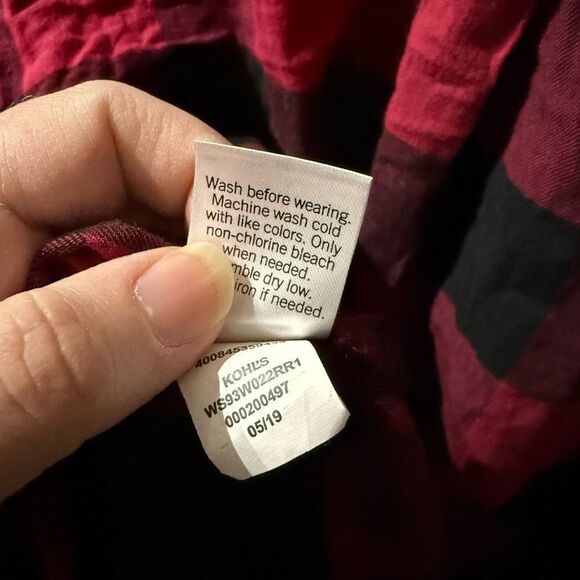 Sonoma Red and Black Plaid Button Down Shirt Size XL - Picture 8 of 8